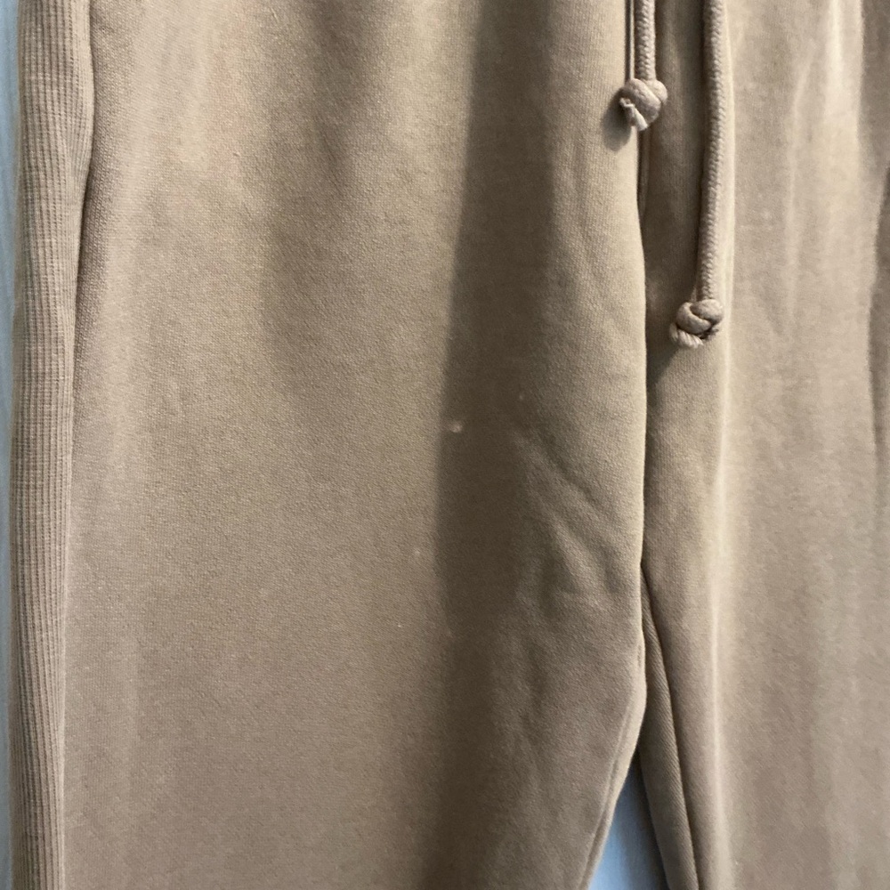 Women's Cropped Top - Picture 4 of 16